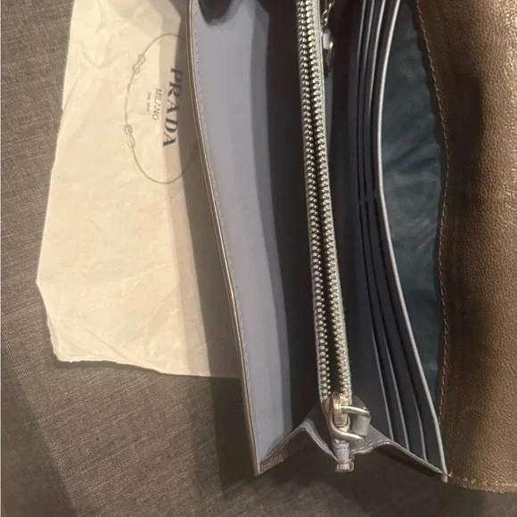 Prada Wallet full inclusion with box and original tissue paper - Picture 6 of 10
